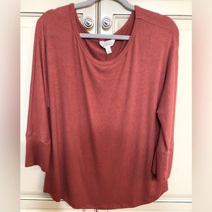 Market spruce top. Light sweater material. Gorgeous Pumpkin color Sz XXL